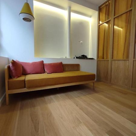 Suite Confortable Sur Le Canal Saint-Martin / Republique Parijs Buitenkant foto