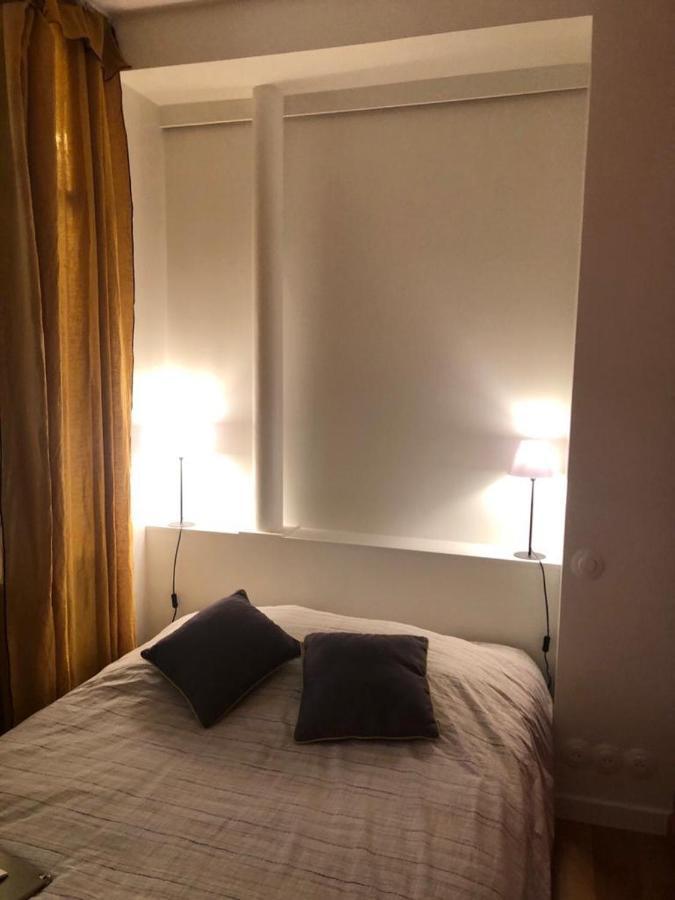 Suite Confortable Sur Le Canal Saint-Martin / Republique Parijs Buitenkant foto